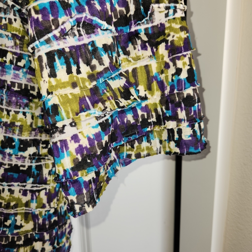 Draper's & Damon's Layers of Ruffles Top Size 2X 3/4 Sleeve Slight Bell V-Neck - Picture 4 of 11